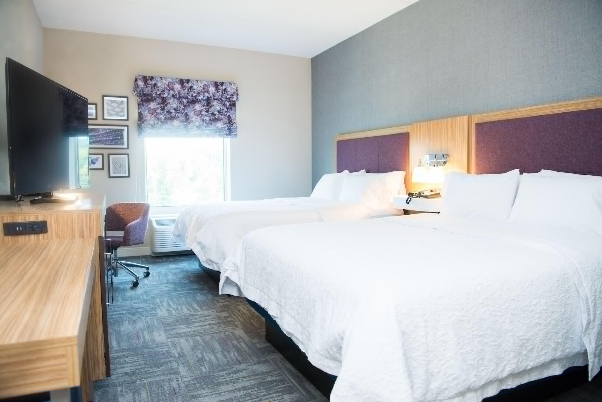 Hampton Inn & Suites Warrington Horsham Exterior photo